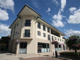 1 bedroom Flat to re...
